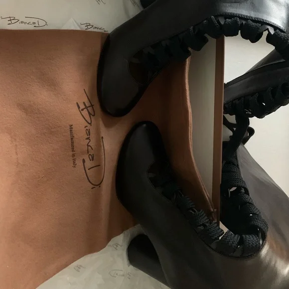 Bianca Di leather boots - Picture 5 of 9